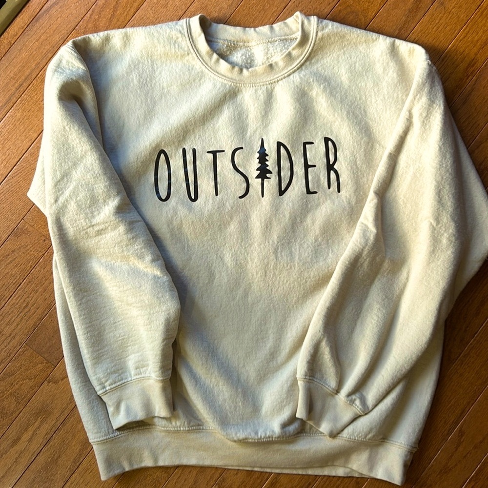 3/$20 Outsider 🌲 Crewneck Sweatshirt